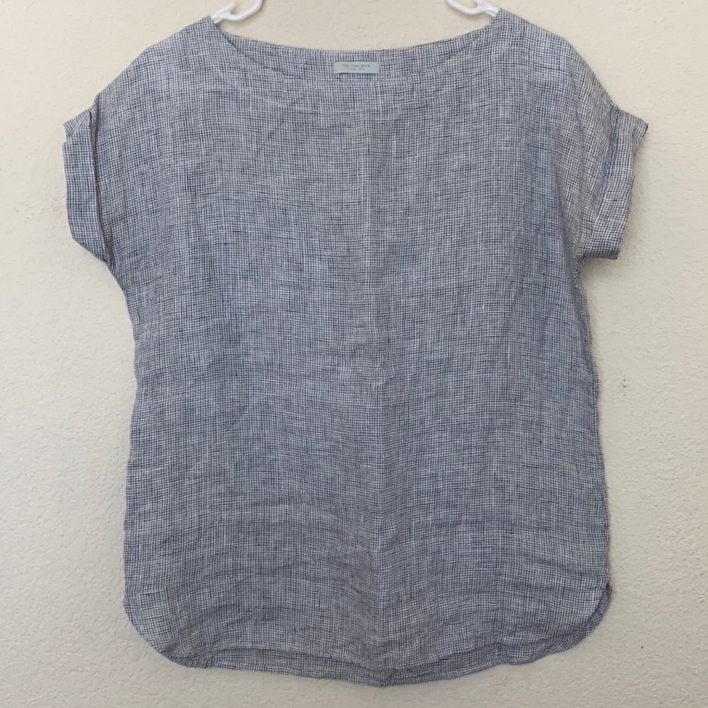 Boat neck blue blouse